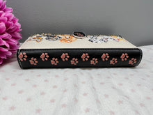 Load image into Gallery viewer, Large Women’s Wallet - Puppy Love Cream