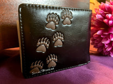 Load image into Gallery viewer, Mens Wallet - Bear Paw