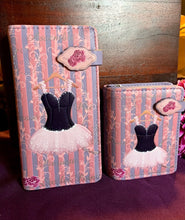 Load image into Gallery viewer, Small Women’s Wallet - Ballerina