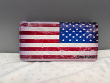 Load image into Gallery viewer, Large Women&#39;s Wallet - American Flag
