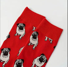 Load image into Gallery viewer, Socks - Pugs Red
