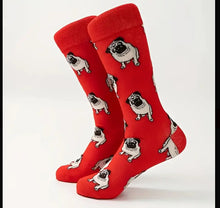 Load image into Gallery viewer, Socks - Pugs Red
