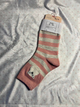 Load image into Gallery viewer, Socks - Bear pink

