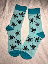 Load image into Gallery viewer, Socks - Sea Turtles
