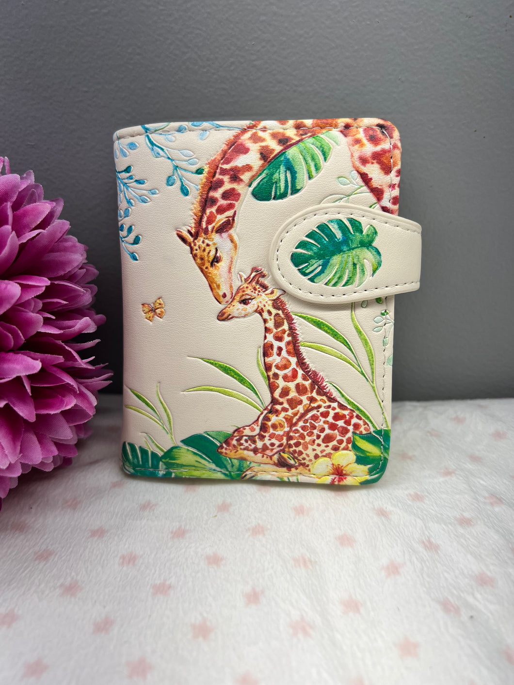 Small Women’s Wallet -  Giraffe Cream