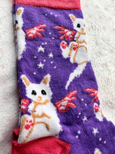 Load image into Gallery viewer, Socks - Cats with wings pink
