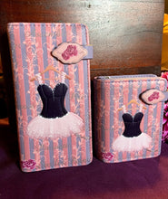 Load image into Gallery viewer, Small Women’s Wallet - Ballerina
